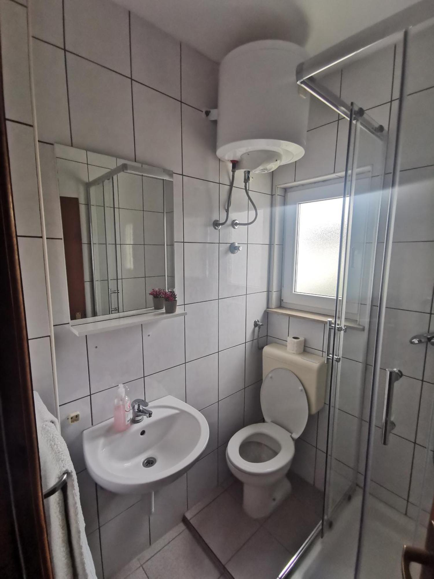 Apartmani Lezenic M Neum Phòng bức ảnh