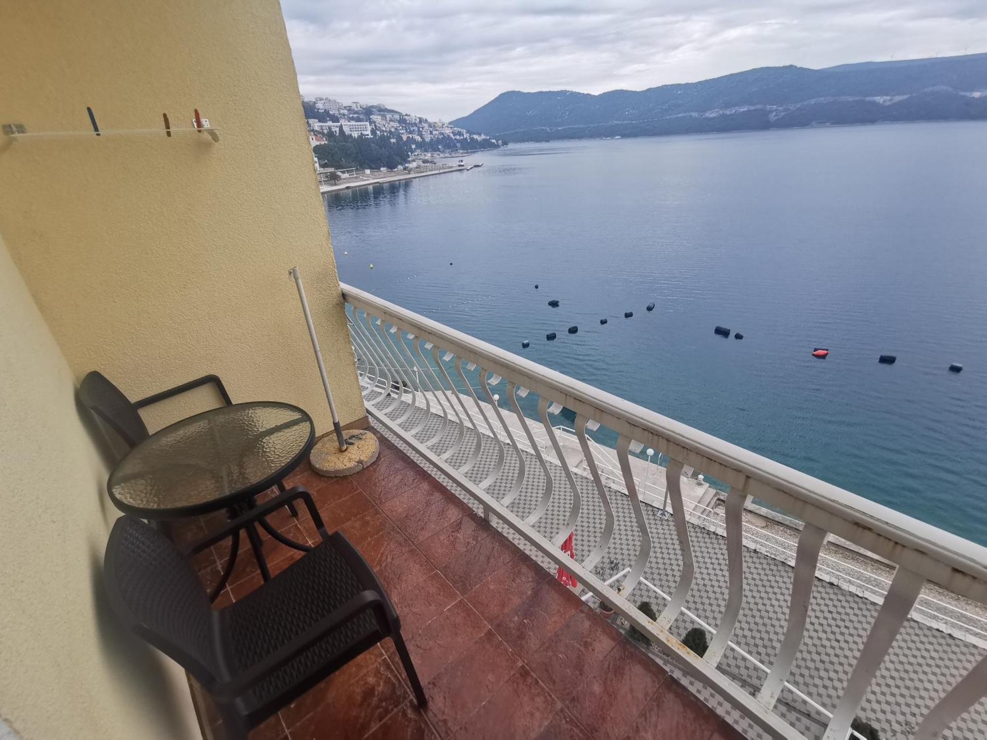 Apartmani Lezenic M Neum Phòng bức ảnh